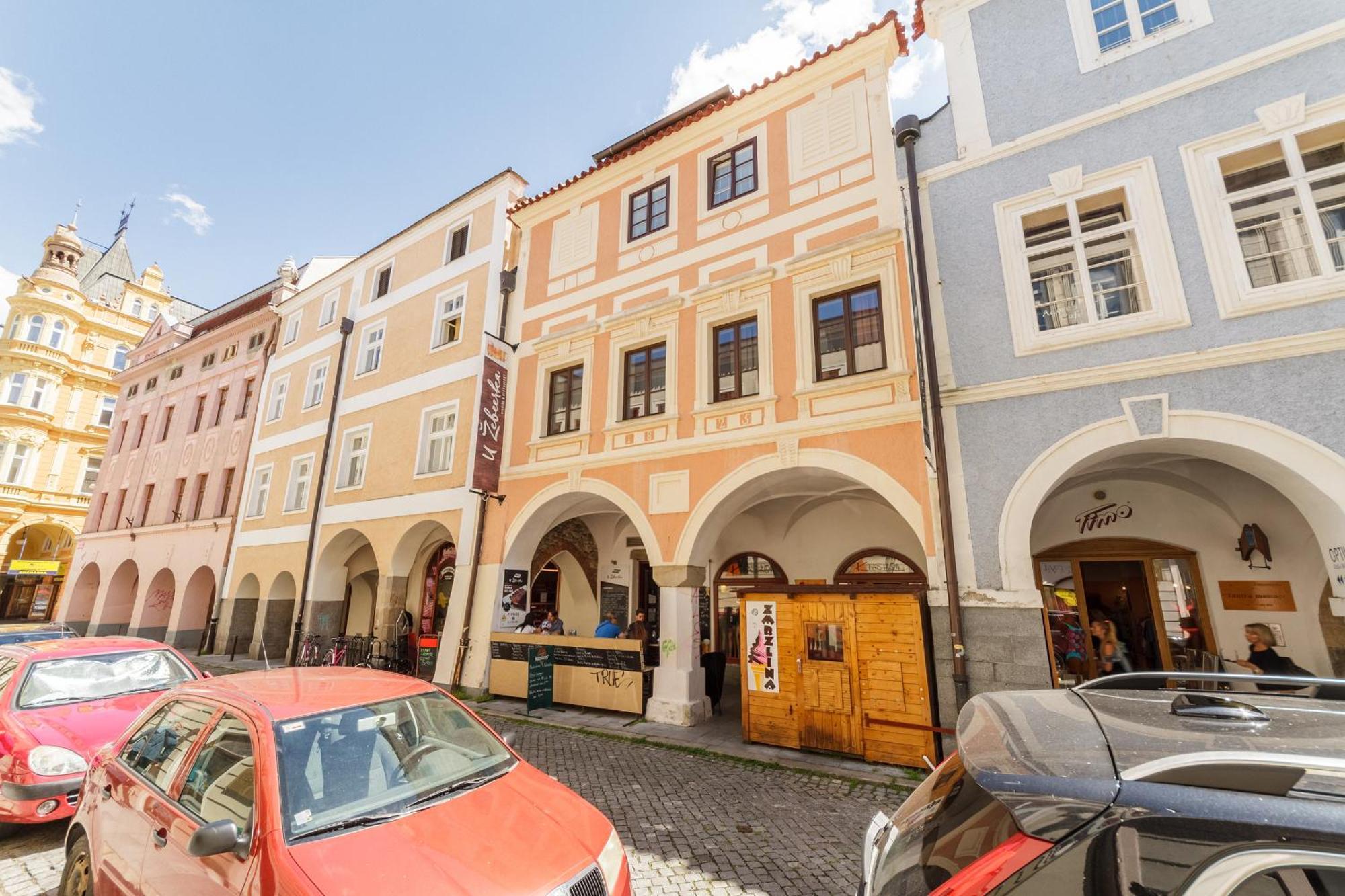 Old Town Charles Apartments Czeskie Budziejowice Zewnętrze zdjęcie